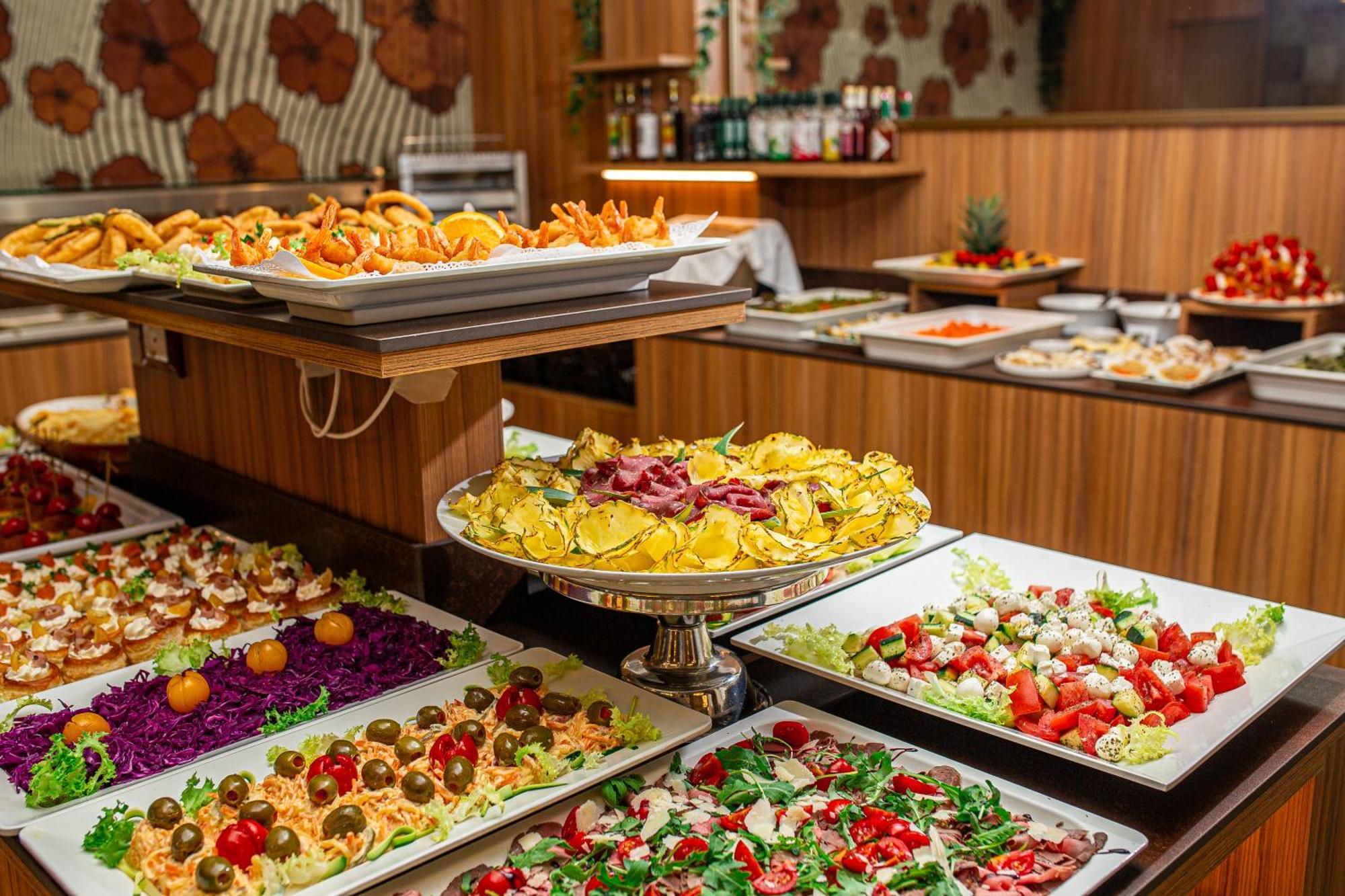 גראדו Hotel Argentina מראה חיצוני תמונה